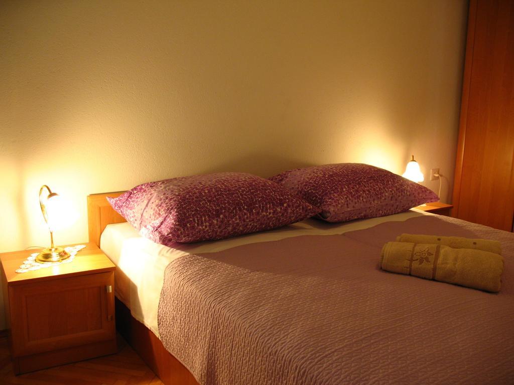 Apartments Culav Makarska Rom bilde