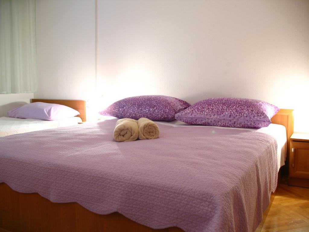 Apartments Culav Makarska Rom bilde