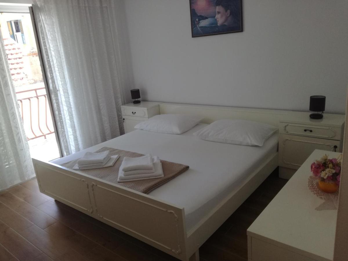Apartments Culav Makarska Eksteriør bilde